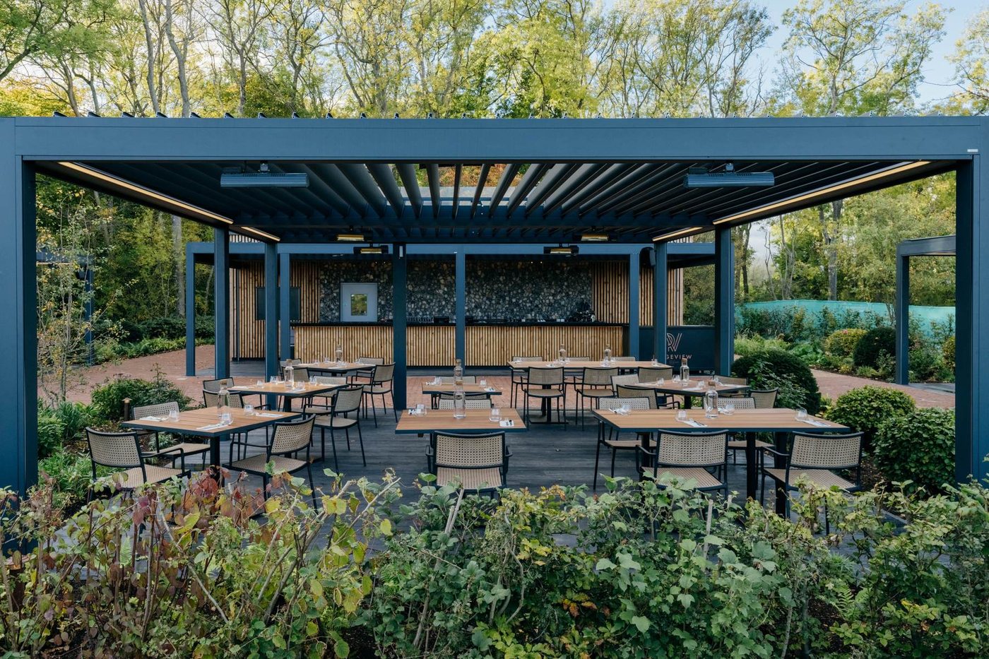 The Rows & Vine restaurant pergola at Ridgeview, set among the vines